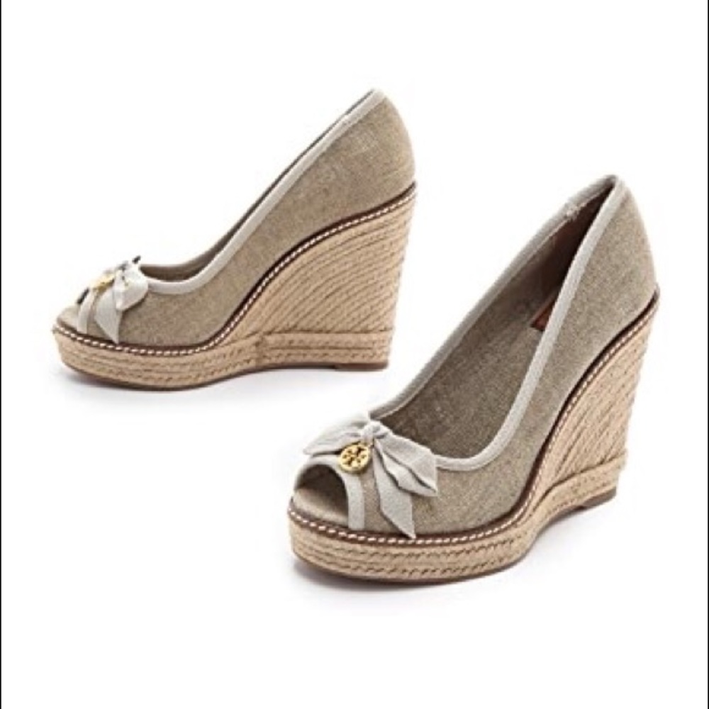Tory Burch Jackie Wedge Espadrille in Gold